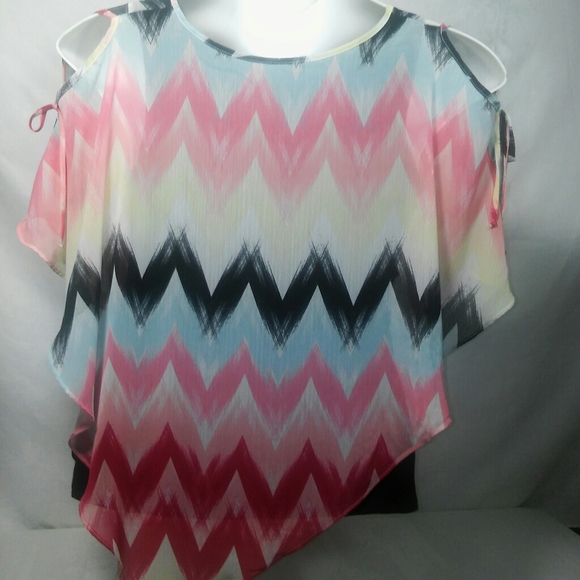 AGB blouse size large - Picture 2 of 5